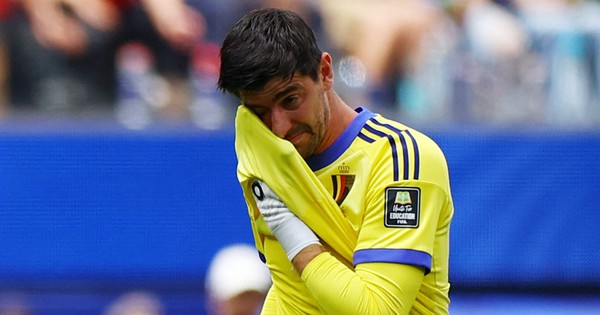 Courtois bật khóc khi chia tay World Cup theo kịch bản cay đắng nhất: góc nhìn mới cho người chơi Việt - hình ảnh - playak168.com